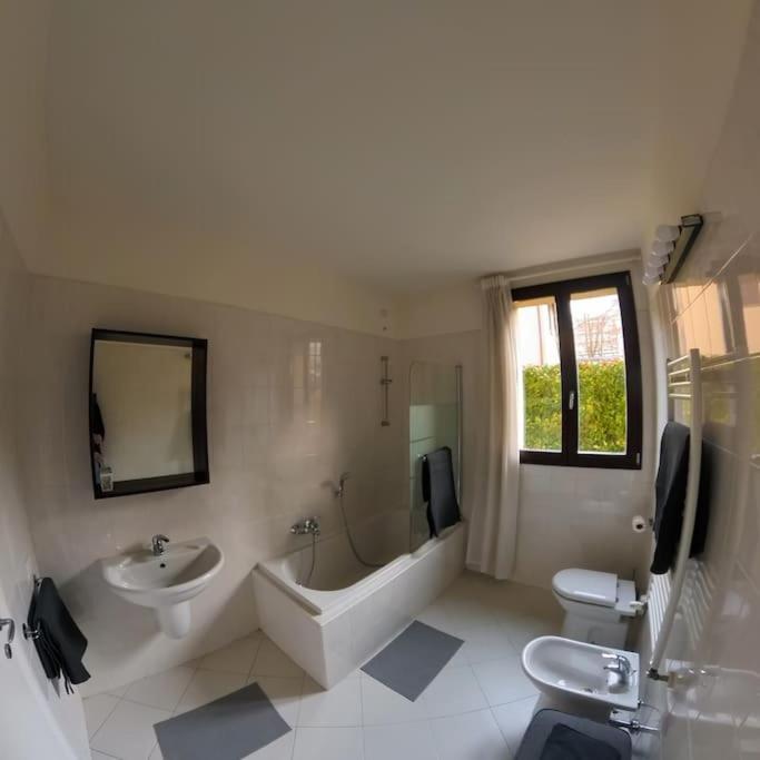 Residence Villa Olmo Como With Parking Экстерьер фото